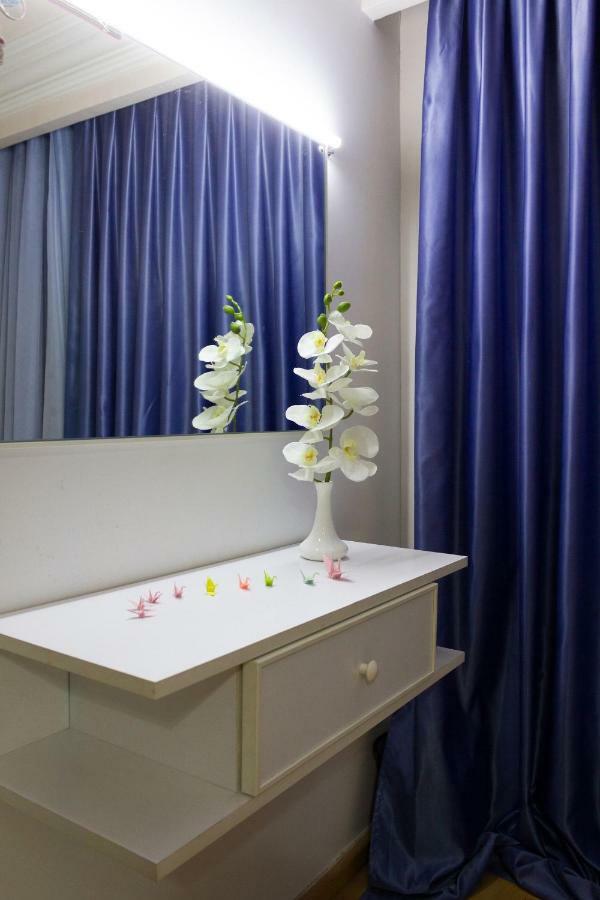 יירבאן Loft Home In City Center מראה חיצוני תמונה
